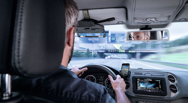 Pioneer a lansat la IFA Berlin 2013 primul GPS cu realitate augmentata