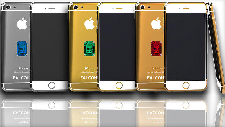 Un brand de lux din SUA ofera varianta de lux a iPhone 6. Cat costa telefonul din aur, cu diamant masiv atasat pe carcasa