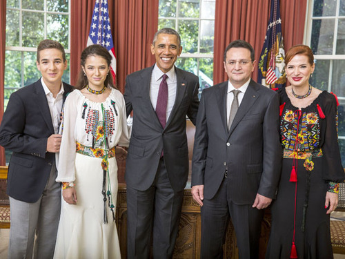 George Maior, ambasadorul Romaniei in SUA, si-a prezentat scrisorile de acreditare presedintelui Barack Obama