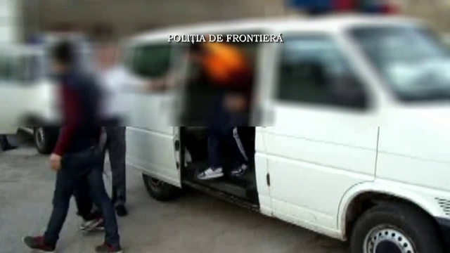 Doi cetateni din Kosovo, un albanez si un sirian minor, prinsi in timp ce voiau sa intre ilegal in Romania