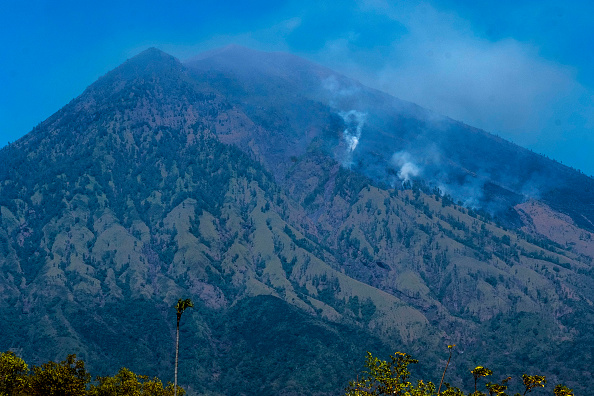 Alertă în Bali. Vulcanul Mount Agung ar putea erupe în orice moment