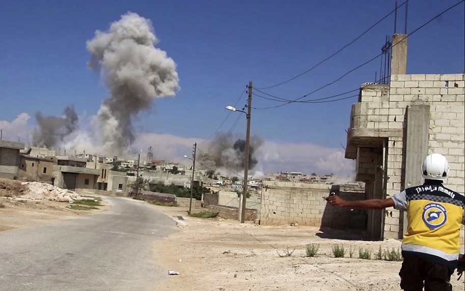 Rusia şi regimul al-Assad au reluat bombardamentele asupra rebelilor din Idlib