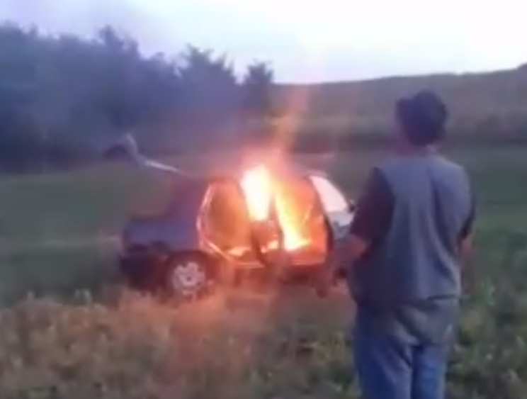 Un cioban din Cluj și-a incendiat mașina de supărare: „Nu mai încapi de șmecheri”