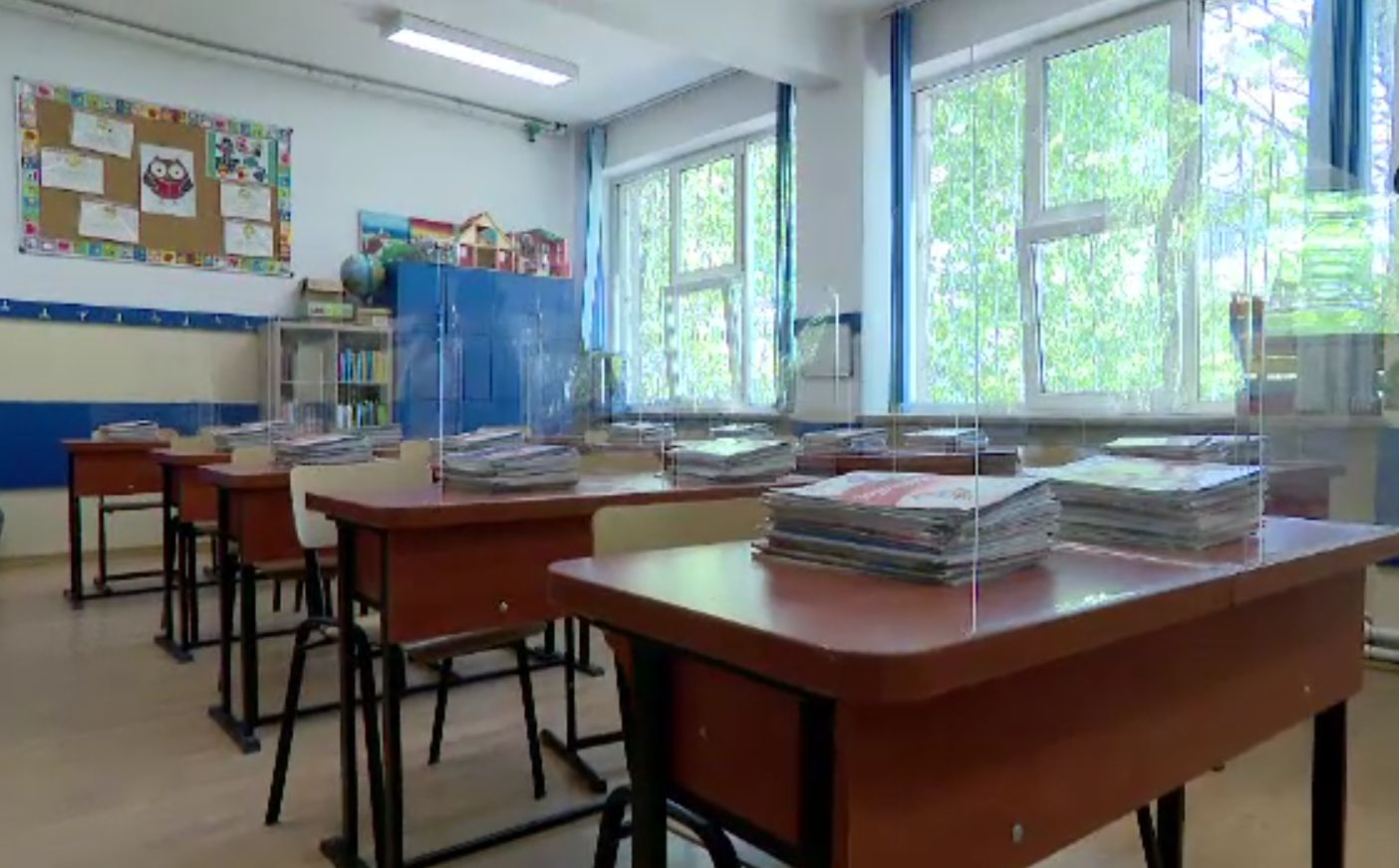 Școlile din București se pregătesc de scenariul roșu. Incidența cazurilor a trecut de 3