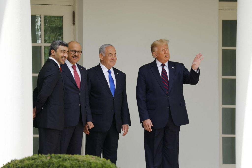 Israel, EAU şi Bahrein au semnat la Casa Albă acorduri istorice de normalizare a relaţiilor