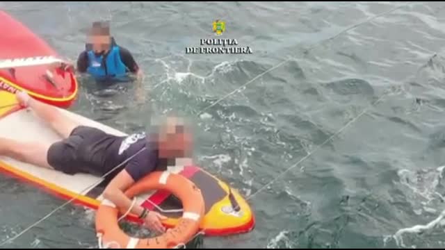 Șapte turiști din Olimp au cerut ajutor după ce au ajuns în largul mării, din cauza curenților