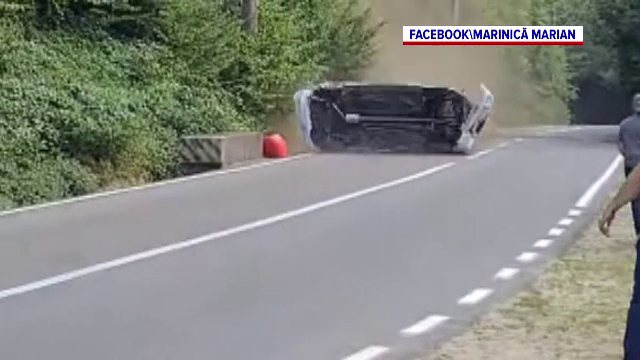 Filmul accidentului de la Campionatul Național de Viteză. Cum a scăpat cu viață pilotul în mașina care zbura cu 162 km/h