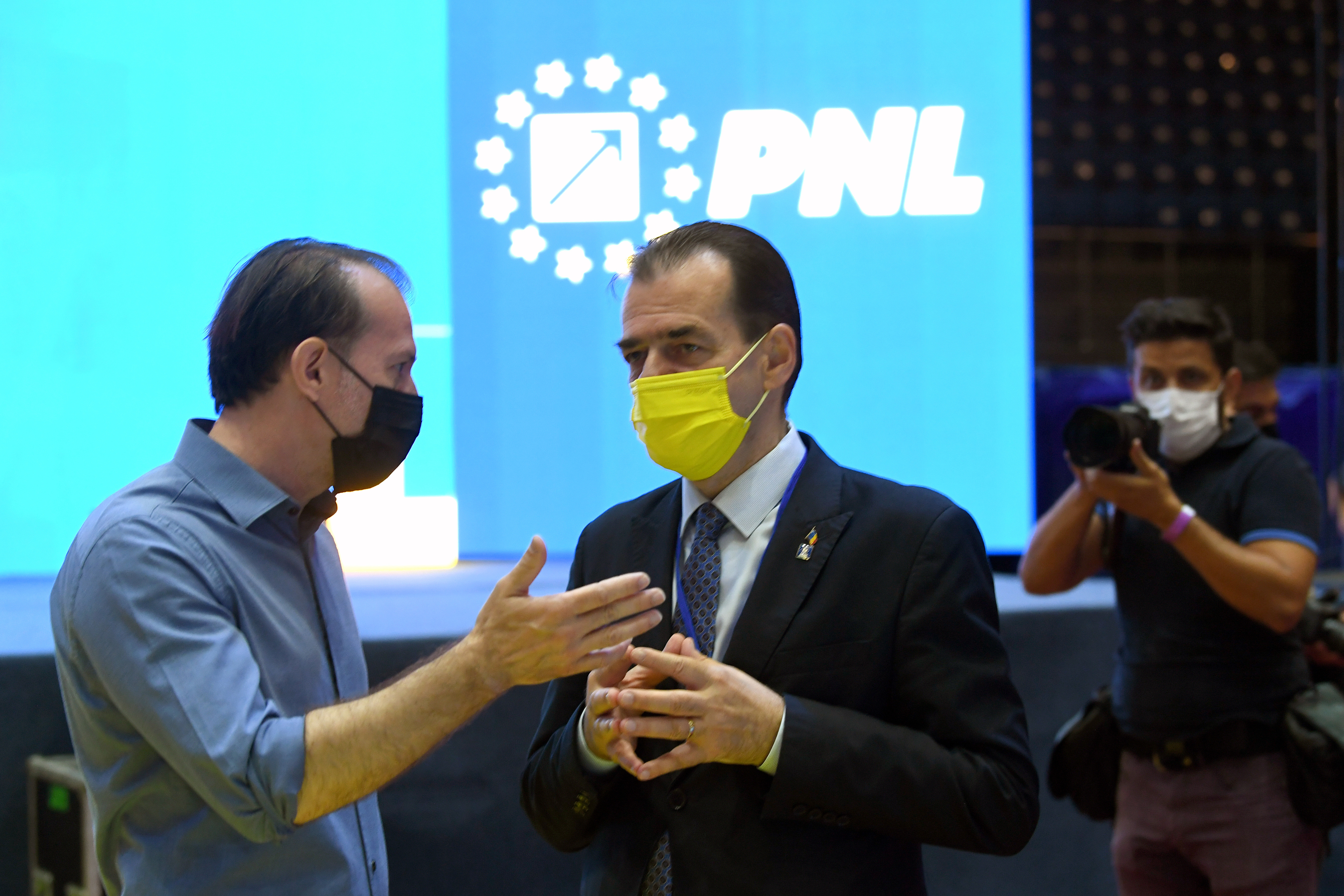 Scandal în ședinţa BEx al PNL. Ludovic Orban a fost exclus din partid: „Sunt victima unei găşti demolatoare”